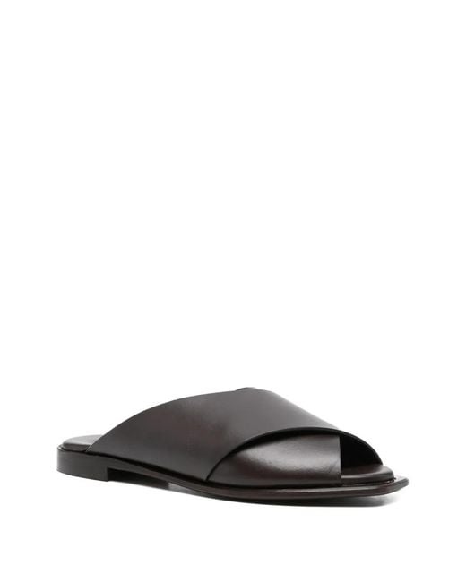 DONNARì Black Crossover Leather Sandals