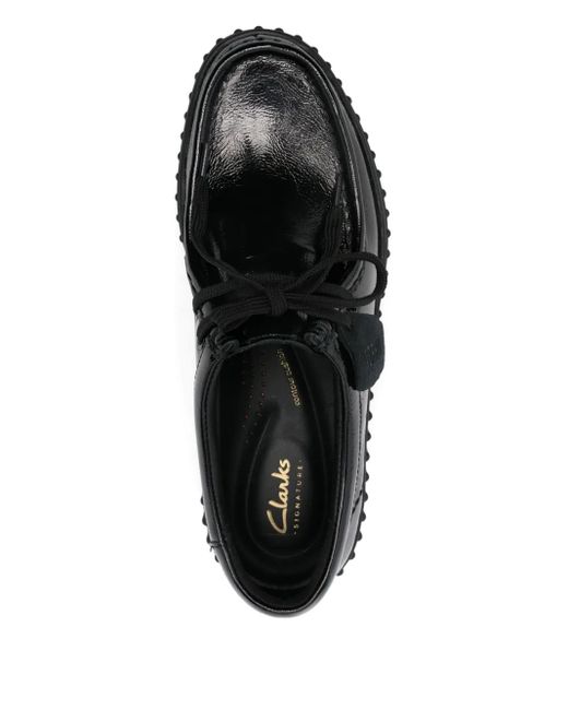 Clarks Black Torhill Bee Chukka Sneaker