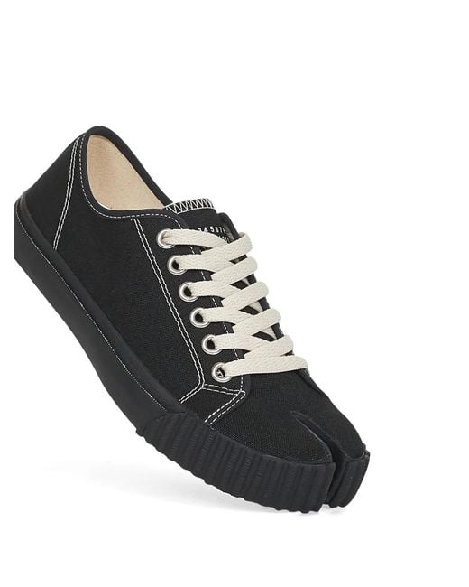 Maison Margiela Black Tabi Low-Top Sneakers