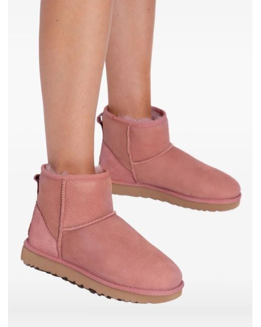 Ugg Pink Classic Mini II Stiefel aus Wildleder