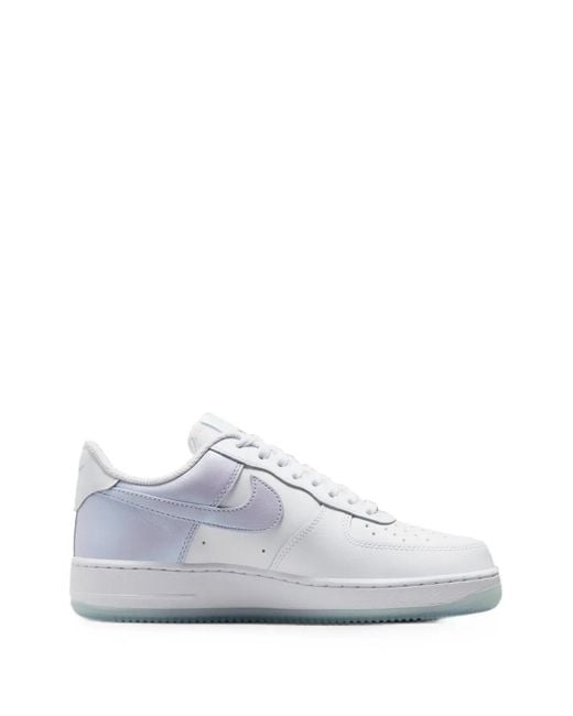 Nike White Air Force 1 '07 Sneakers