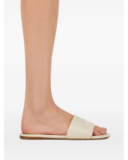 Ferragamo White Pantoletten mit Logo