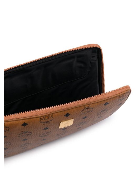 mcm men clutch