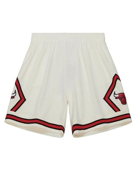 Mitchell & Ness White Chicago Bulls 1997/98 Swingman Shorts for men