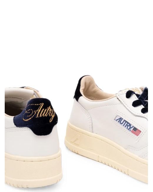 Autry Natural Medalist Leather Sneakers