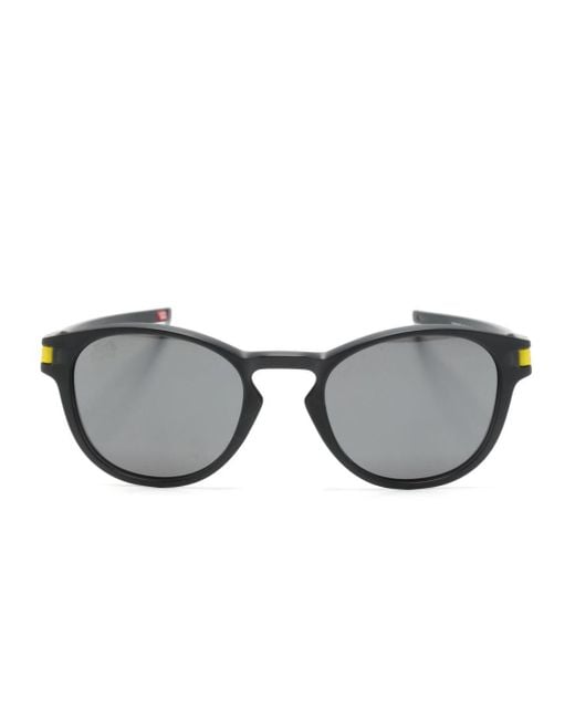 Gafas de sol LatchTM con montura oval Oakley de color Gray