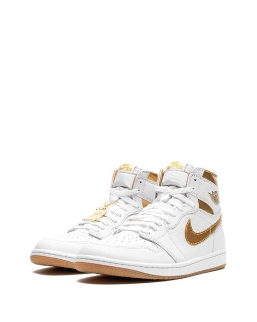 Nike Air 1 Retro Og "metallic Gold" Sneakers in het White