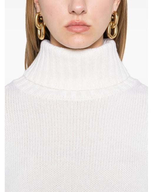 Allude White Roll-Neck Sweater