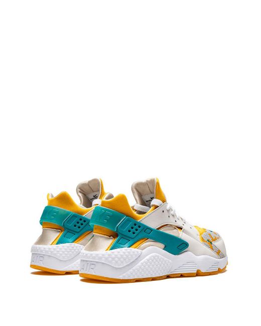 yellow and gray huaraches
