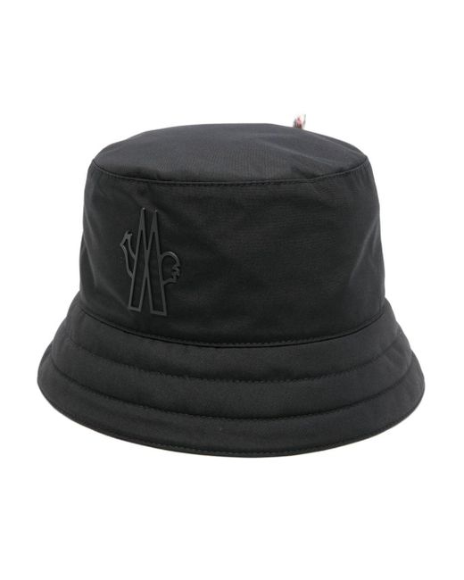 Cappello bucket con applicazione di 3 MONCLER GRENOBLE in Black