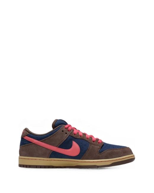 Nike White Sb Dunk Low Pro Sneakers for men