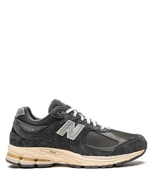 New Balance Black 2002R Low-Top Sneakers