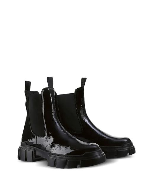 Högl Black Adventure Chunky-Sole Patent Ankle Boots