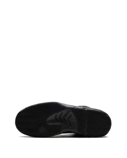 Nike Black Max Aura 2 Sneakers for men