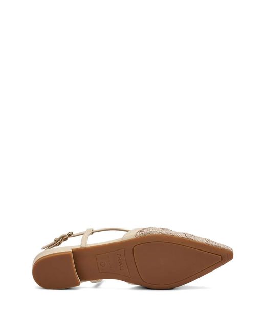 Frau White Herringbone-Effect Raffia Pumps