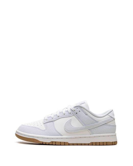 Nike Dunk Low "Football Grey/Gum" Sneakers in White für Herren