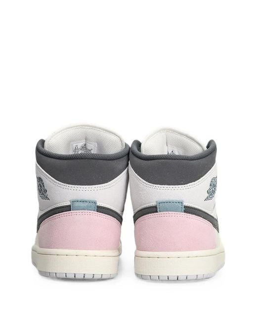 Nike White Logo-Patch Sneakers for men
