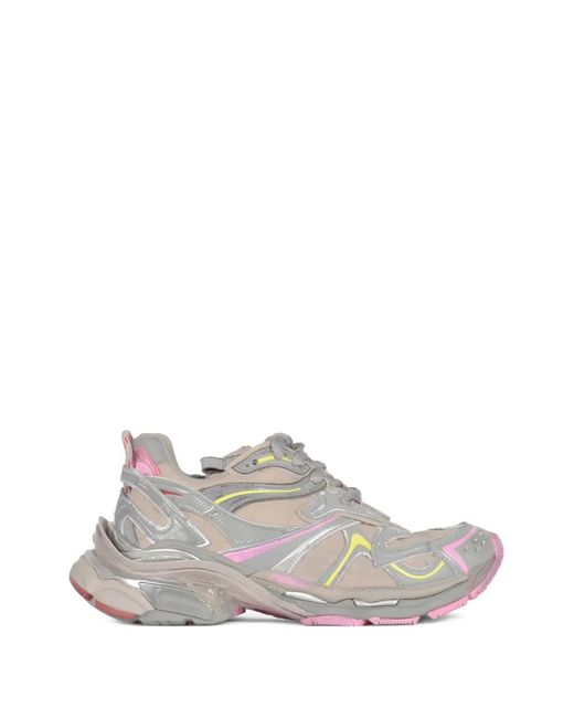 Balenciaga White Baskets Runner 2.0 À Logo Embossé