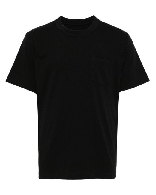 Sacai Black T-Shirt mit Slogan-Print