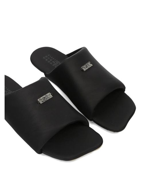MM6 by Maison Margiela Black Sandales À Plaque Logo for men