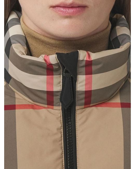 Burberry Brown Steppjacke mit Vintage Check