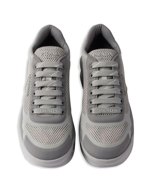 Prada Gray Sneakers mit Plateausohle
