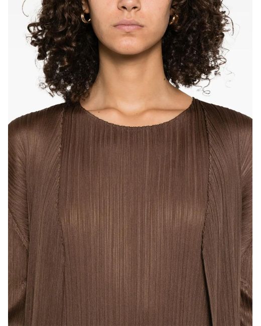 Abrigo con diseño abierto Pleats Please Issey Miyake de color Brown