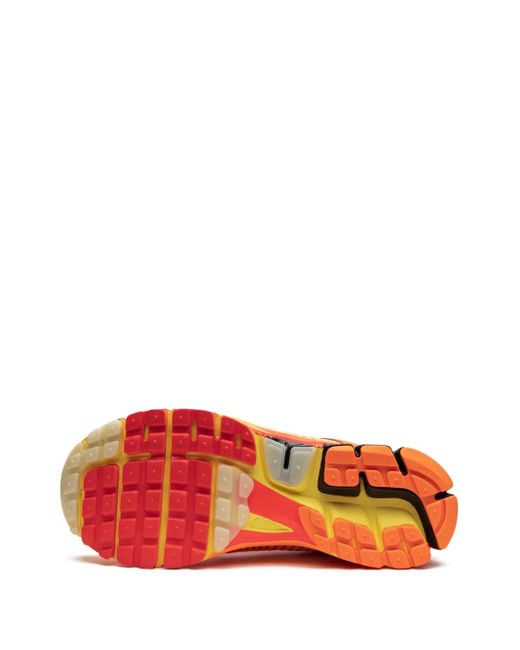 Nike Orange Baskets Zoom Vomero 5 'Doernbecher 2023'