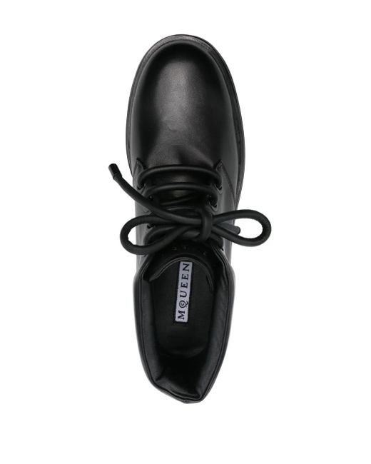 Stivaletti Sofia di McQueen in Black da Uomo