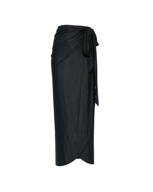 Agua de Coco Black Knot-Detail Sarong