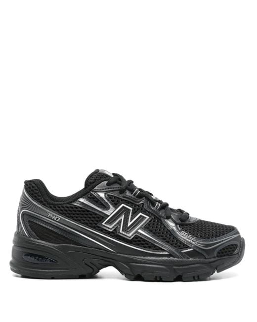New Balance Black U740 Seakers