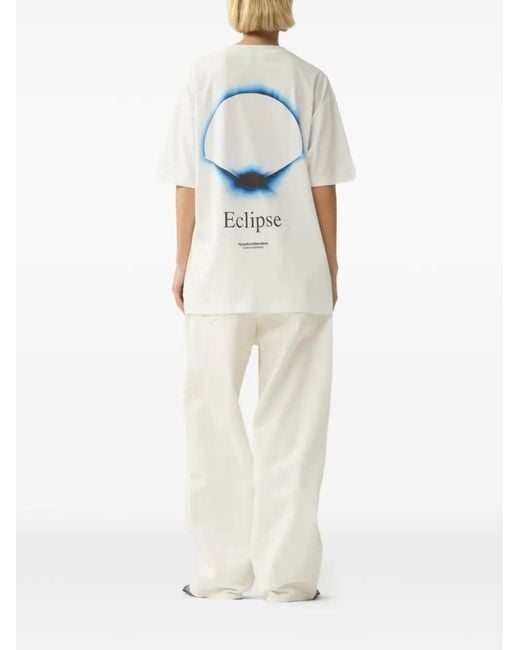 New Amsterdam White Graphic-Print T-Shirt
