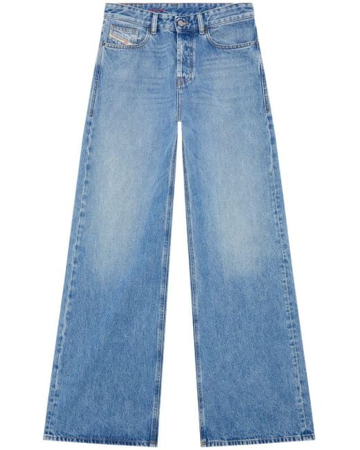DIESEL Blue 1996 D-sire 09i29 Straight-leg Jeans