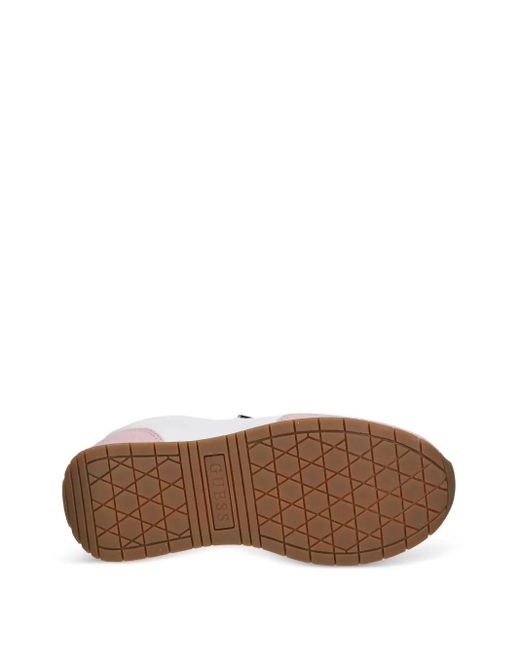 Baskets À Patch Logo Guess en coloris White