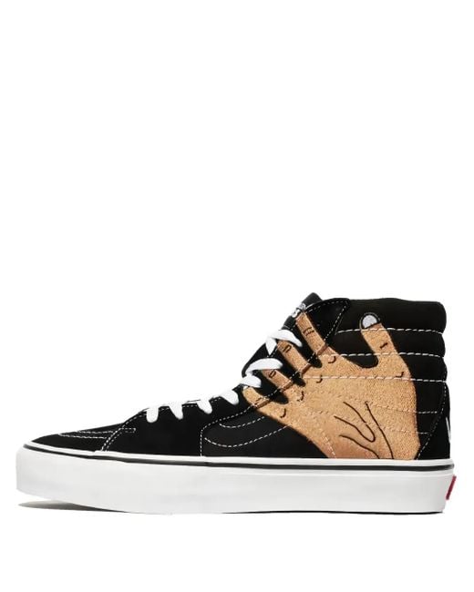 Sneakers Vault Ua Sk8-Hi di Vans in Black