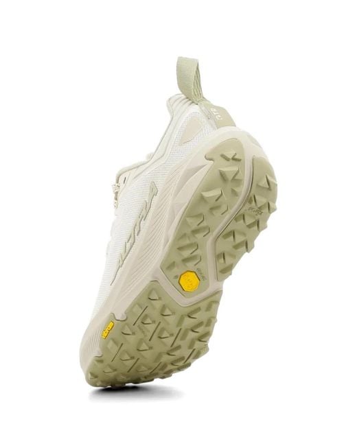 Altra White Experience Wild 3 Panelled Mesh Sneakers