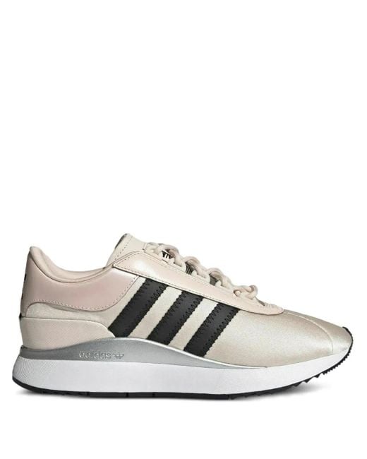 adidas Women's White Sl Andridge Sneakers