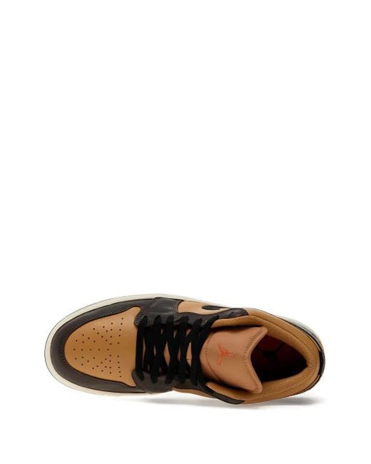 Nike Brown Air 1 Low Se Sneakers for men