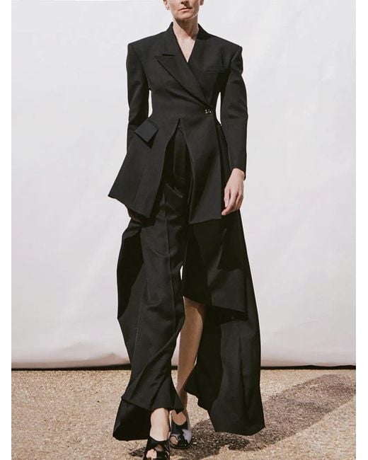 A.W.A.K.E. MODE Black Asymmetric Volume Jacket