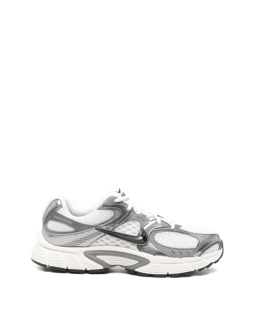 Nike White V5 Rnr Logo Sneakers for men