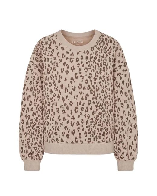 Juvia Natural Crew-Neck Sweatshirt