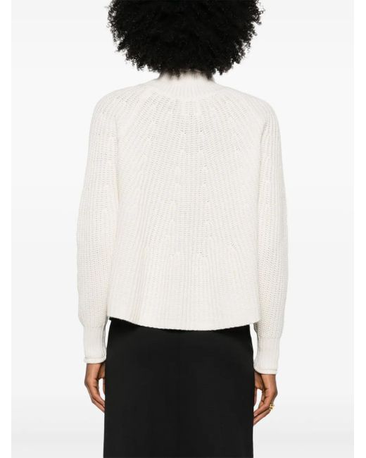Allude Coltrui in het White