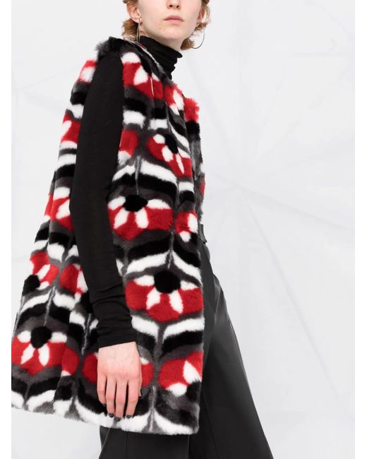 Boutique Moschino Red Geometric Faux-Fur Gilet