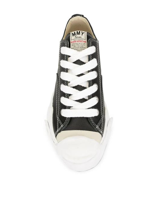 Maison Mihara Yasuhiro Black Low-Top Lace-Up Sneakers