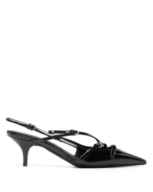Miu Miu Pumps Verfraaid Met Gesp in het Black