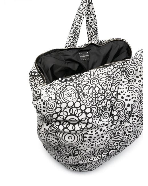 10 Corso Como Gray Doodle-Graphic Print Padded Tote