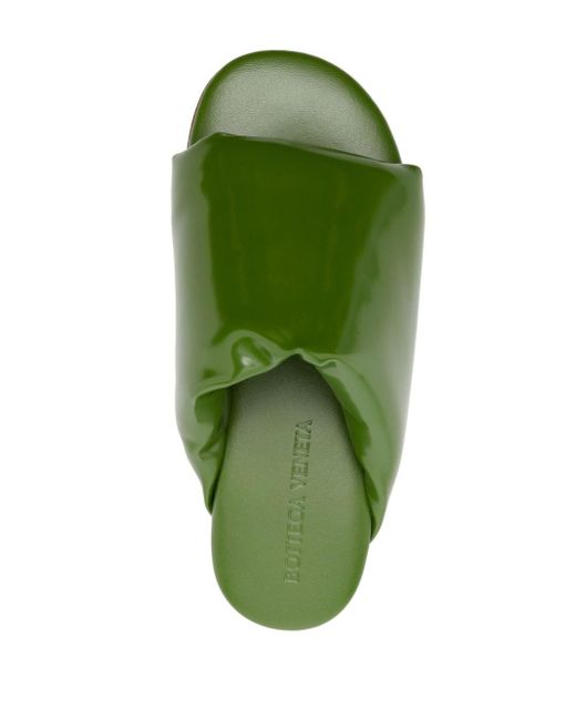 Bottega Veneta Cushion Gewatteerde Slippers in het Green