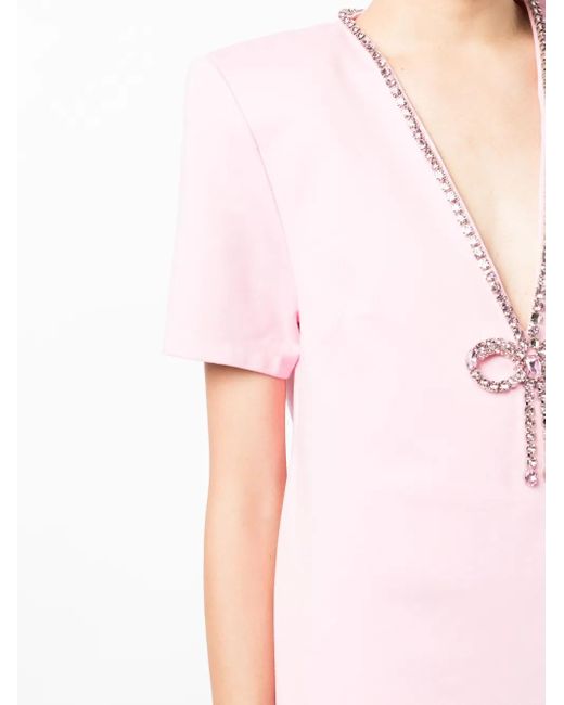 Area Jurk Verfraaid Met Kristallen En V-Hals in het Pink