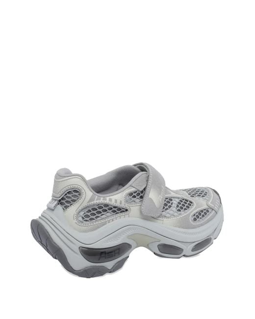 Ash Gray Sneakers mit Klettverschluss