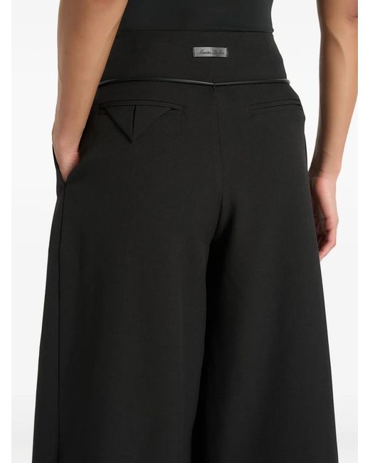 Manière De Voir Black Flora